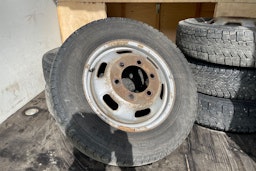 Keltainen Iveco 50C18 2018 kuva 19.