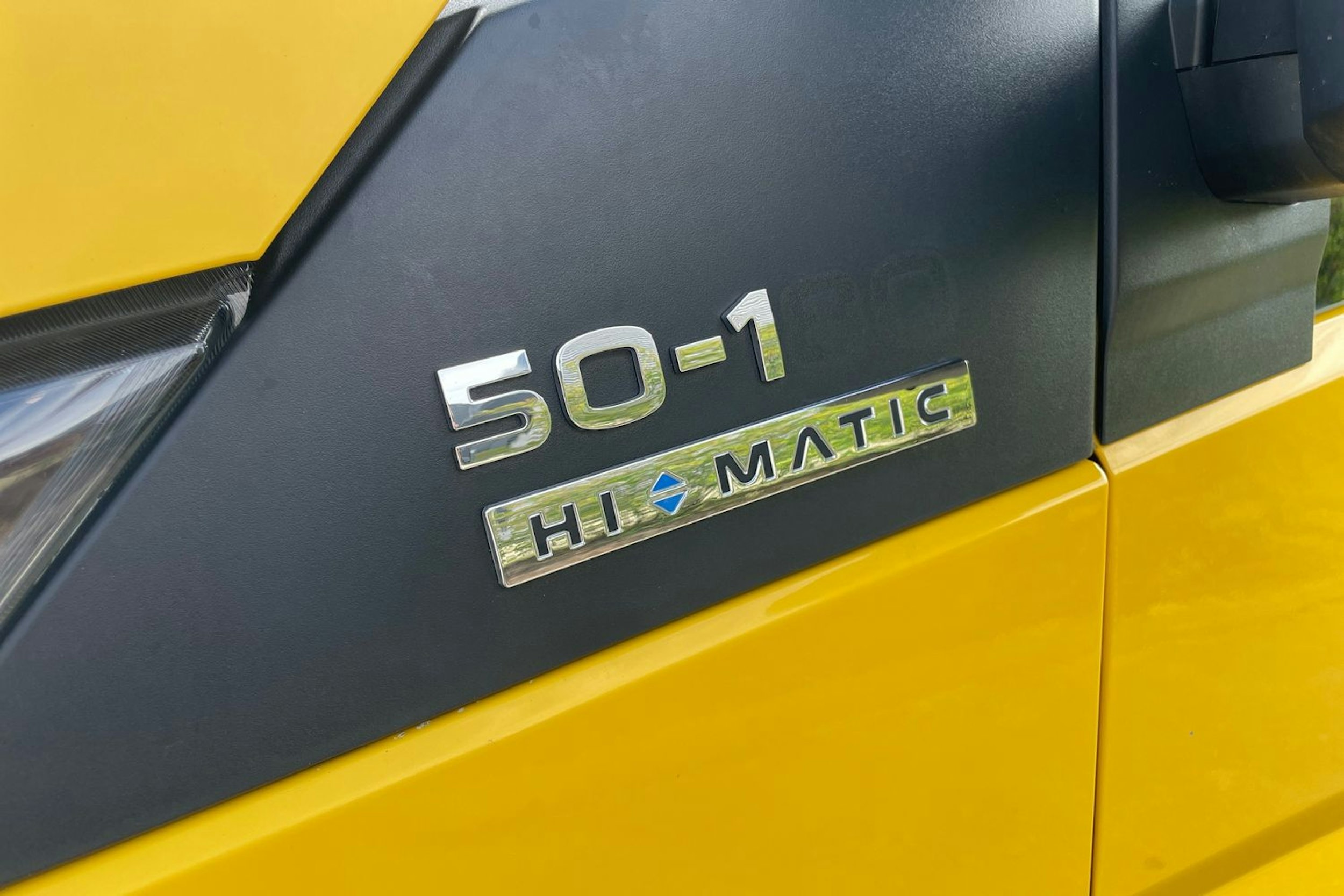 Keltainen Iveco 50C18 2018 kuva 22.