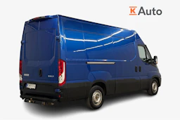 sininen Iveco Daily 2016 kuva 3.