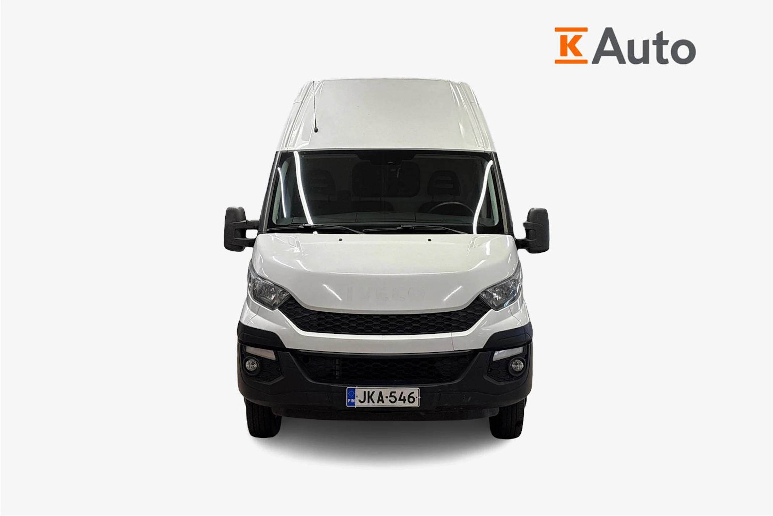 valkoinen Iveco Daily 2016 kuva 5.