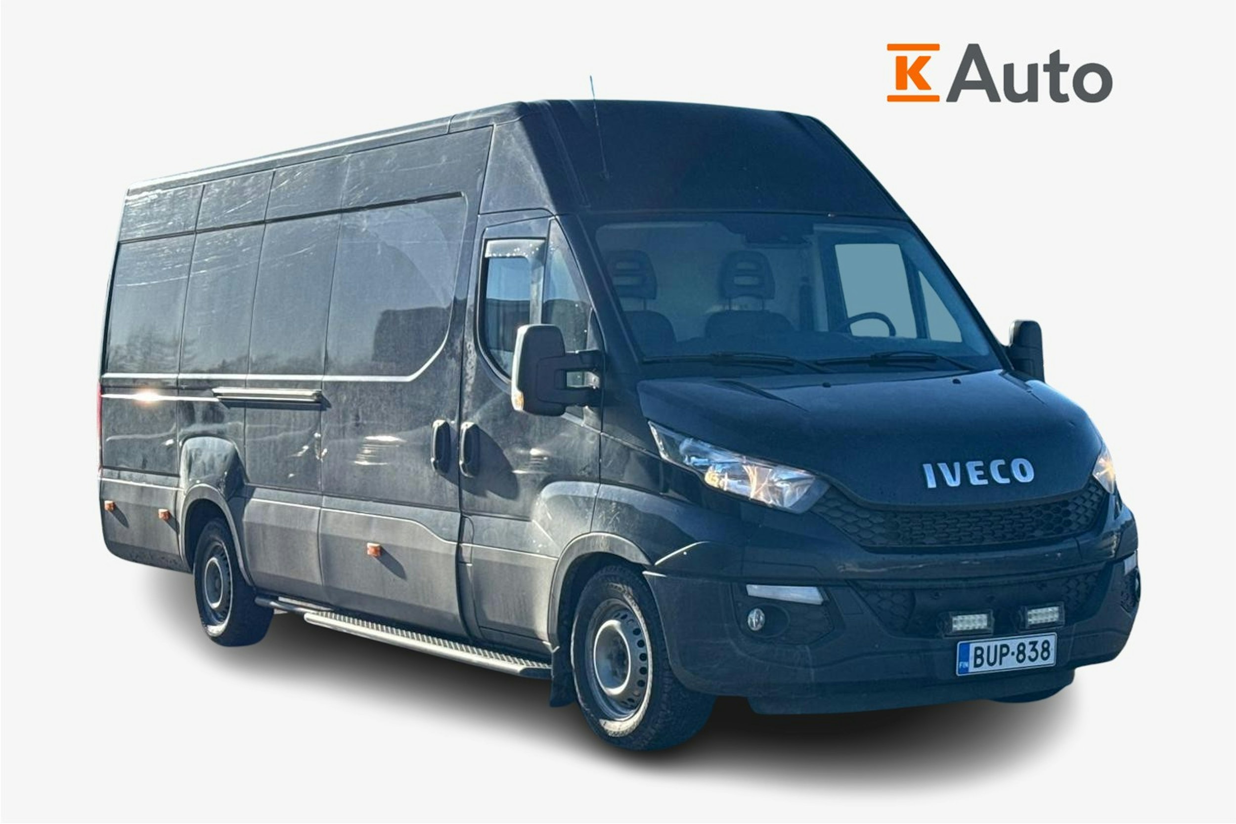 musta Iveco Daily 2017 kuva 1.