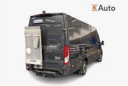 harmaa Iveco Daily 2017 kuva 3.