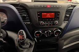 harmaa Iveco Daily 2017 kuva 20.