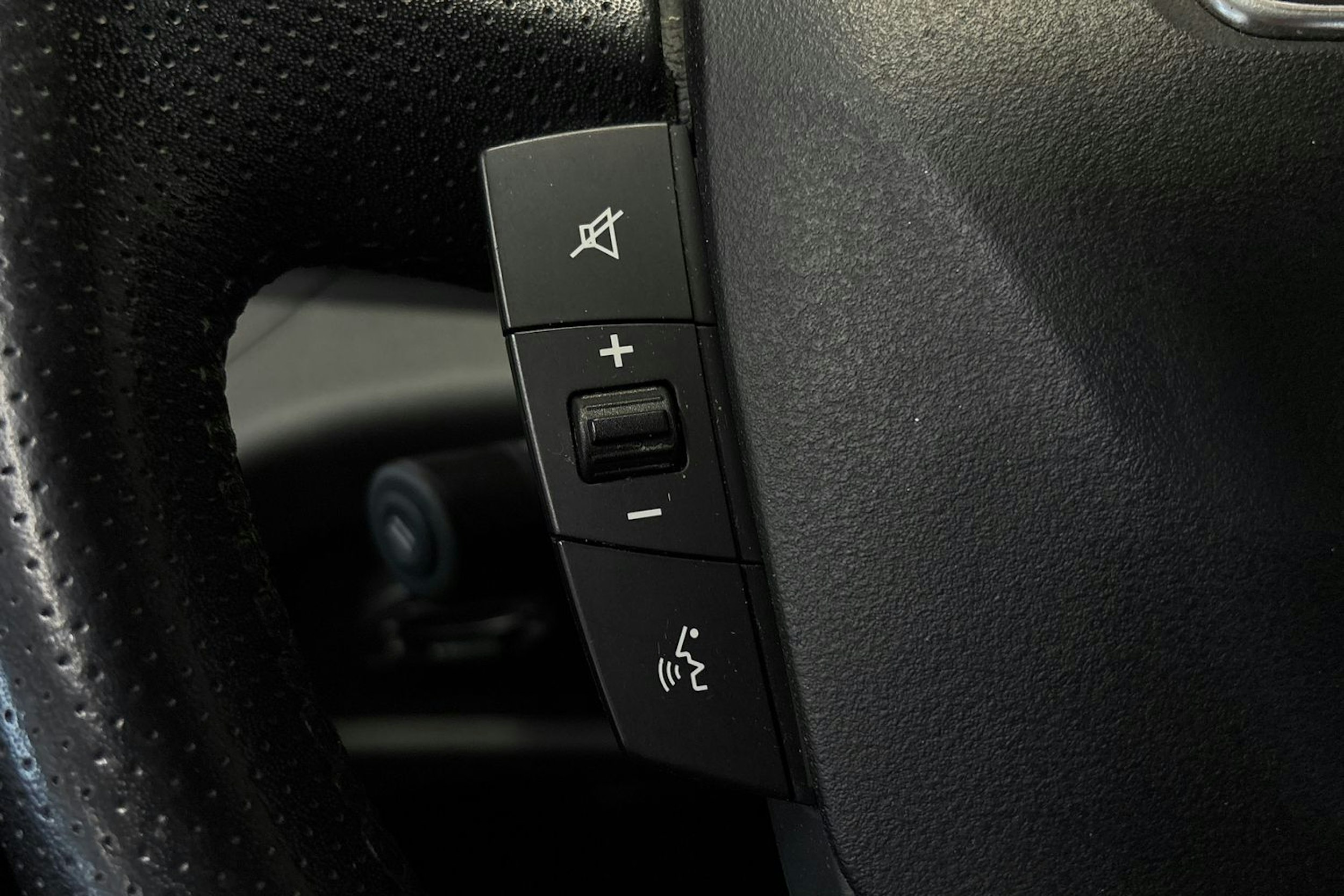 valkoinen Iveco Daily 2017 kuva 17.