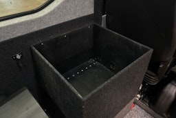 valkoinen Iveco Daily 2017 kuva 29.