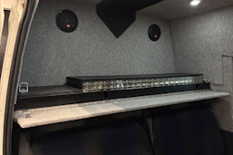 valkoinen Iveco Daily 2017 kuva 30.