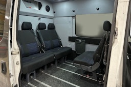 valkoinen Iveco Daily 2019 kuva 2.