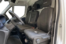valkoinen Iveco Daily 2020 kuva 7.