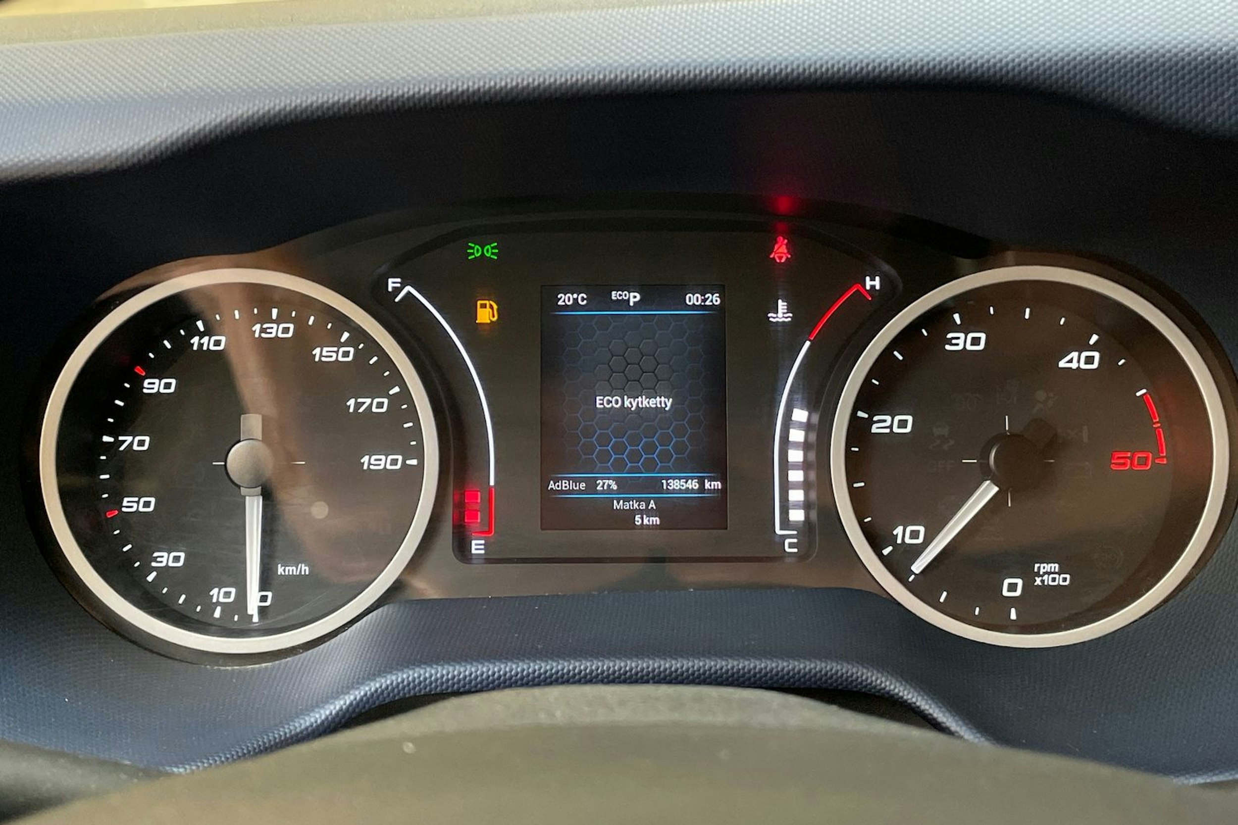 valkoinen Iveco Daily 2020 kuva 13.