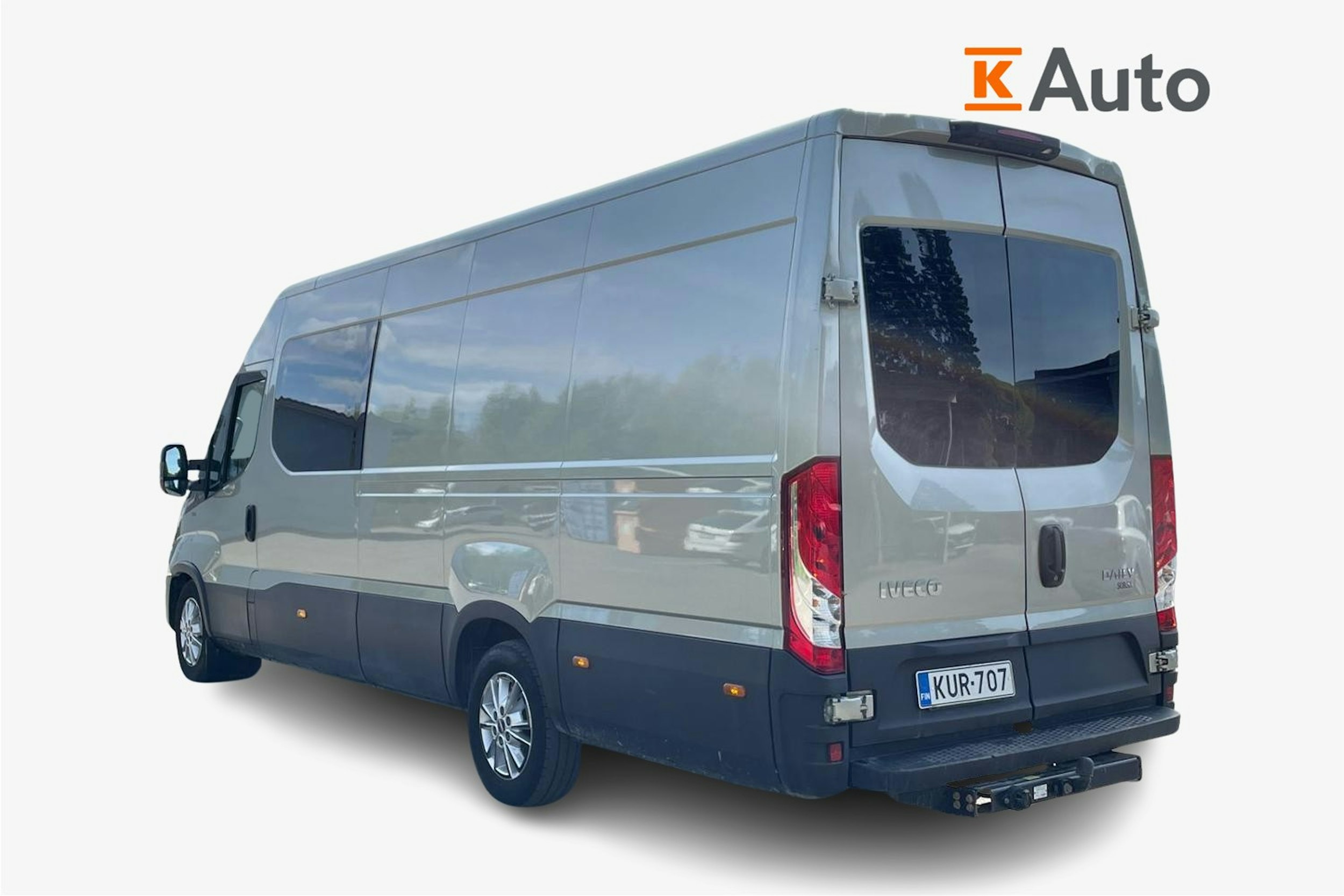 met. harmaa Iveco Daily 2022 kuva 2.