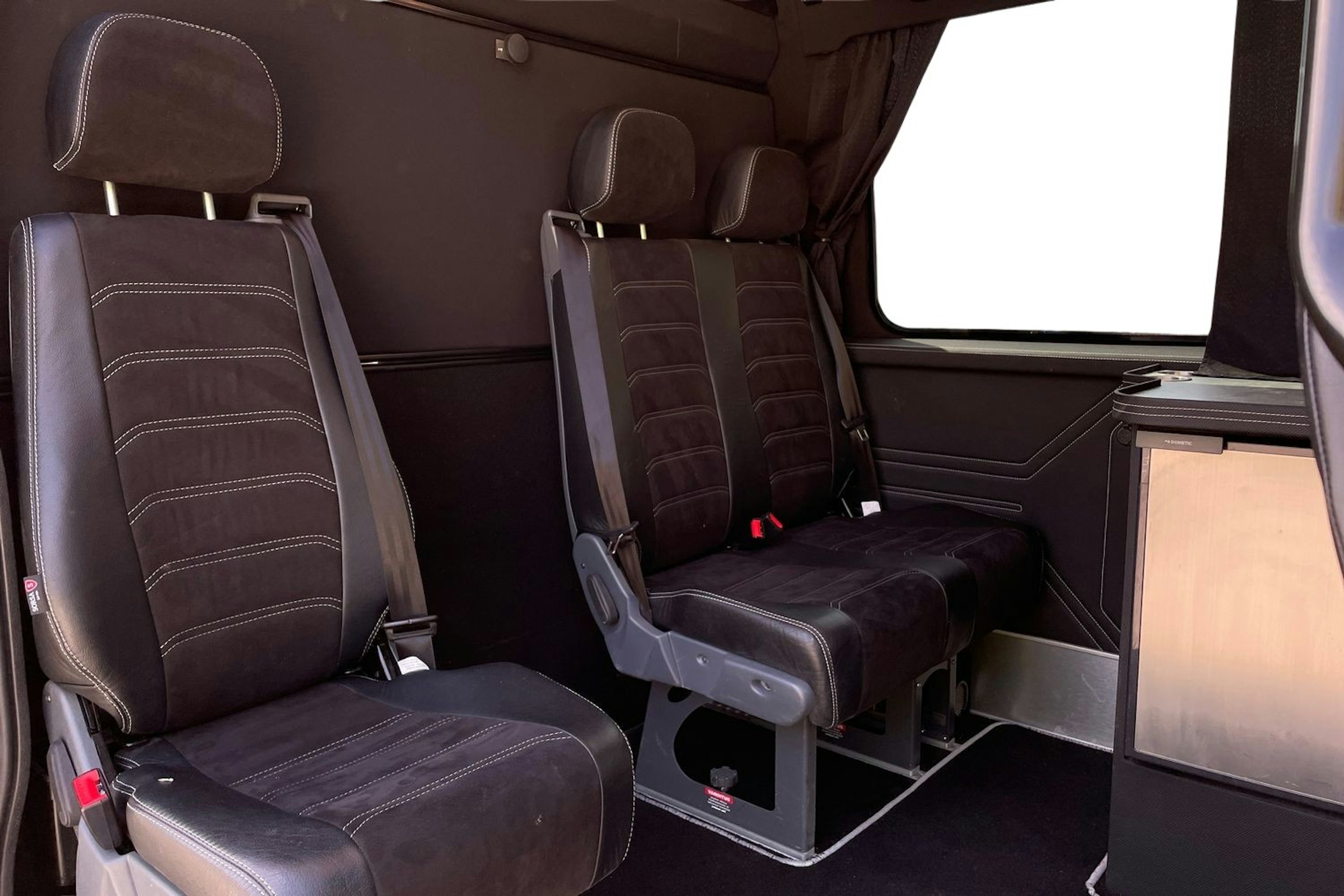 met. harmaa Iveco Daily 2022 kuva 10.