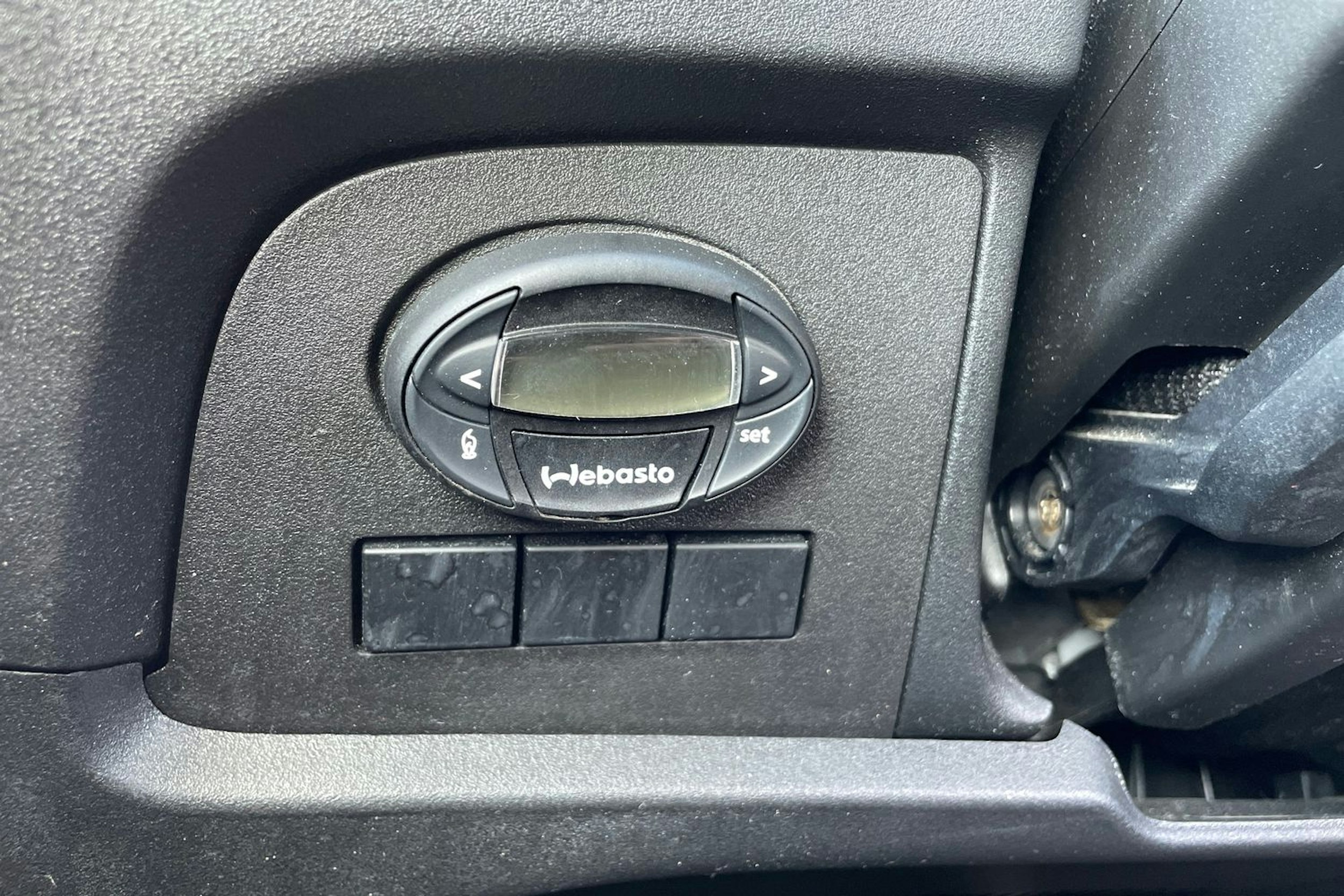 met. harmaa Iveco Daily 2022 kuva 18.