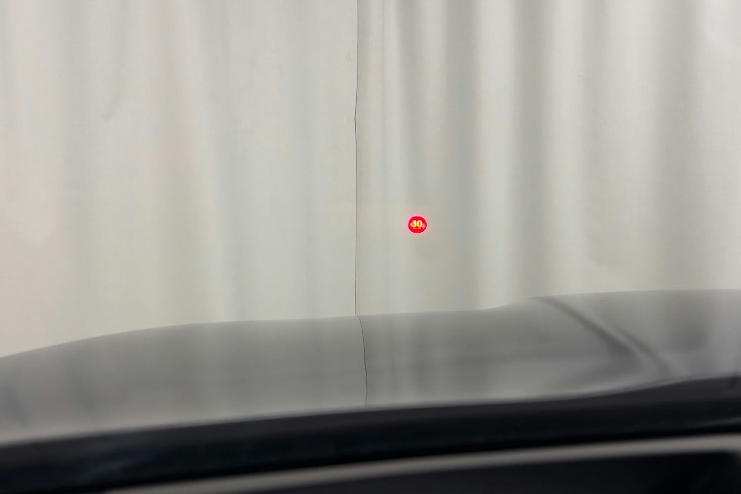 Musta Jaguar F-PACE 2017 kuva 20.