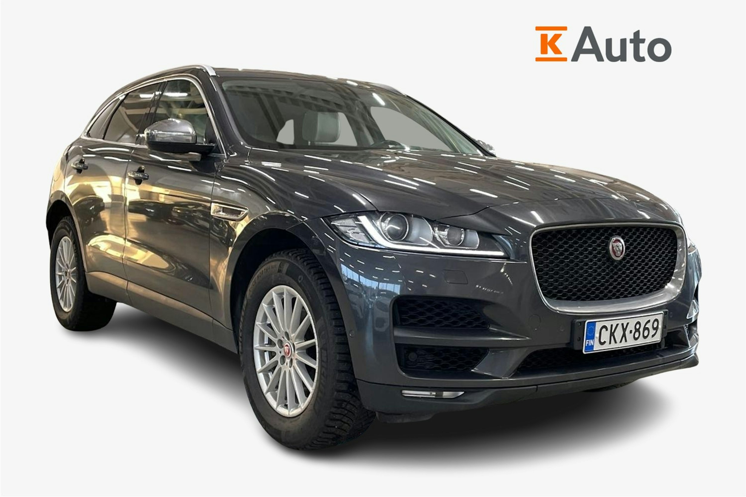 met. harmaa Jaguar F-PACE 2018 kuva 1.