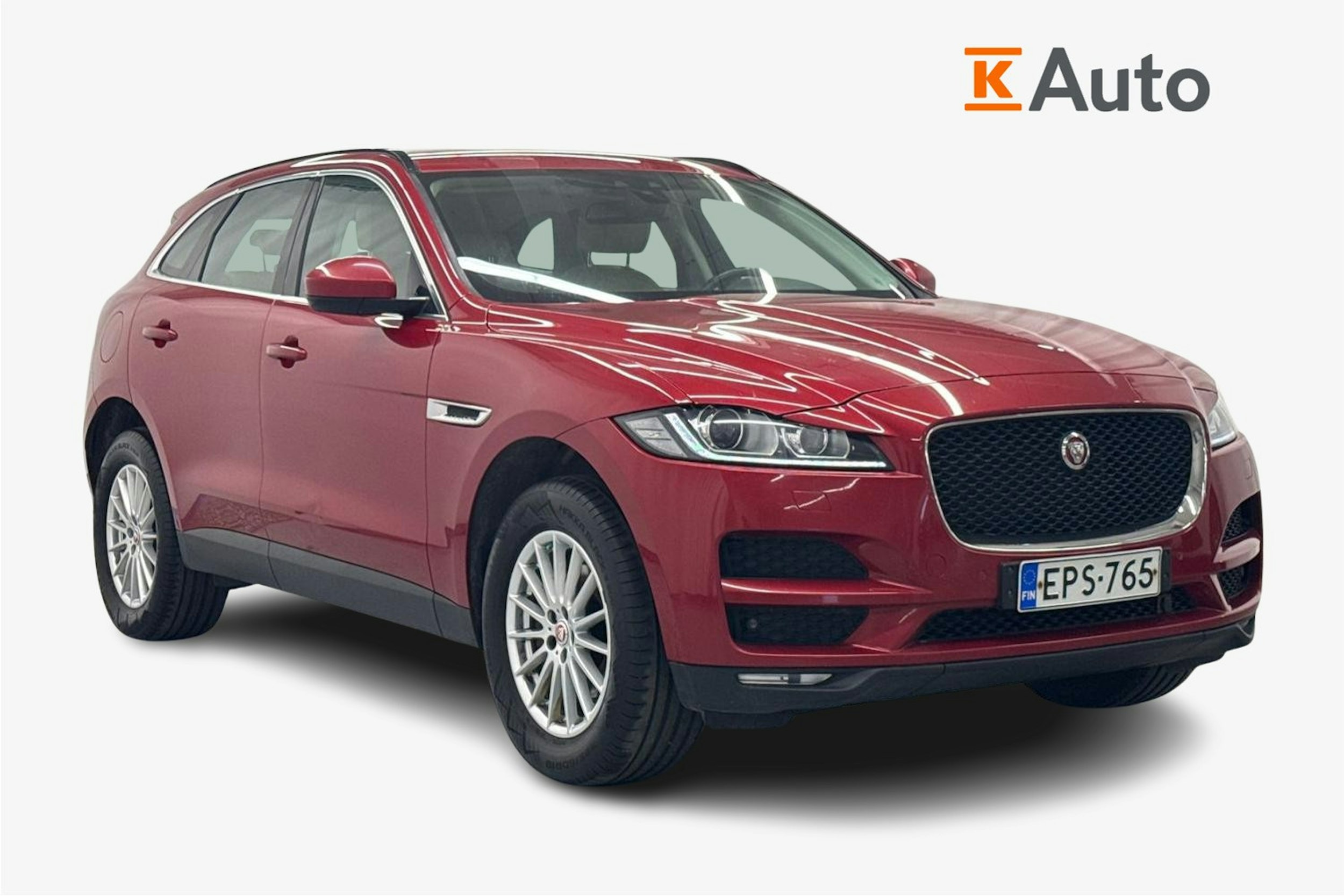 punainen Jaguar F-PACE 2018 kuva 1.