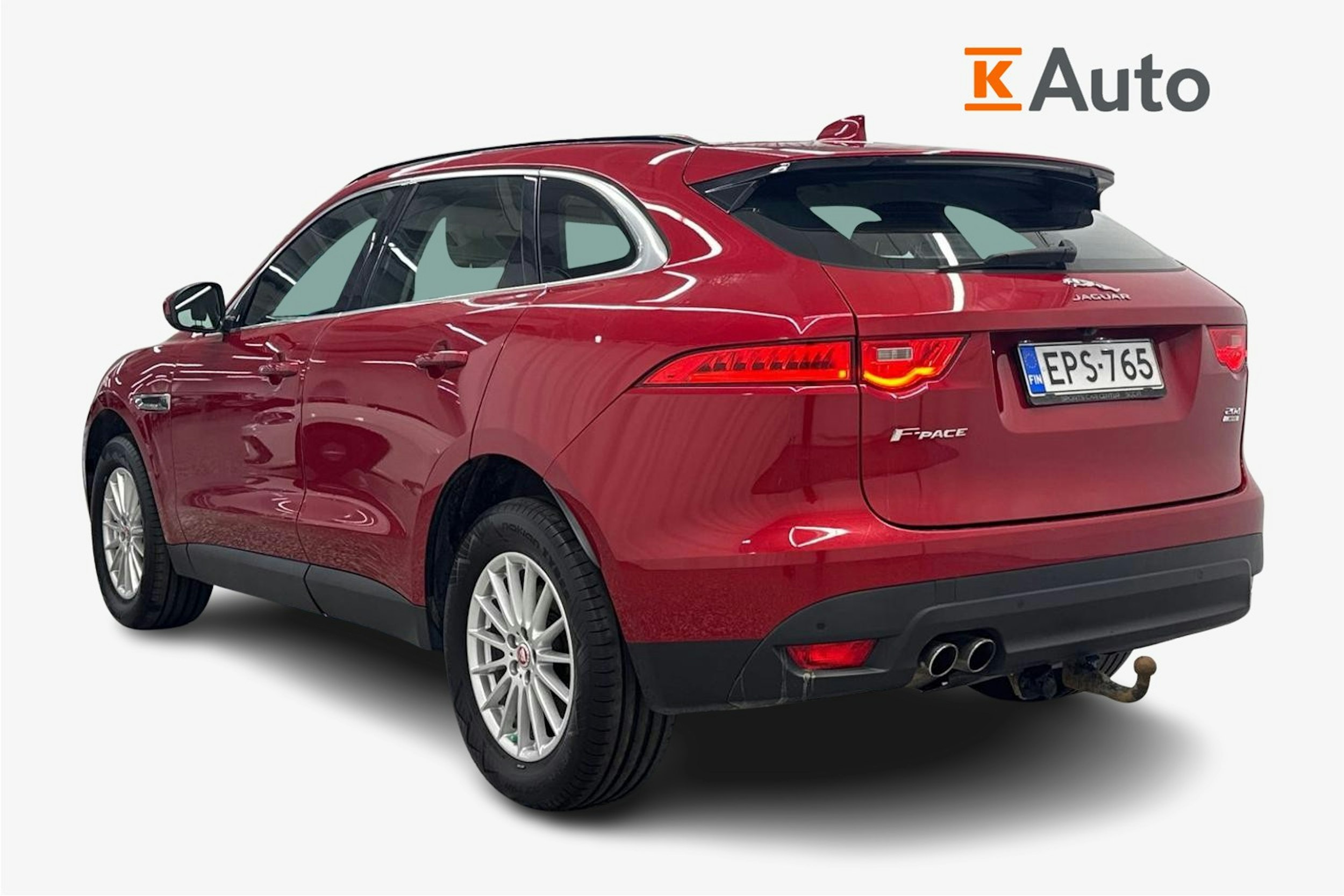 punainen Jaguar F-PACE 2018 kuva 2.