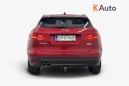 punainen Jaguar F-PACE 2018 kuva 3.