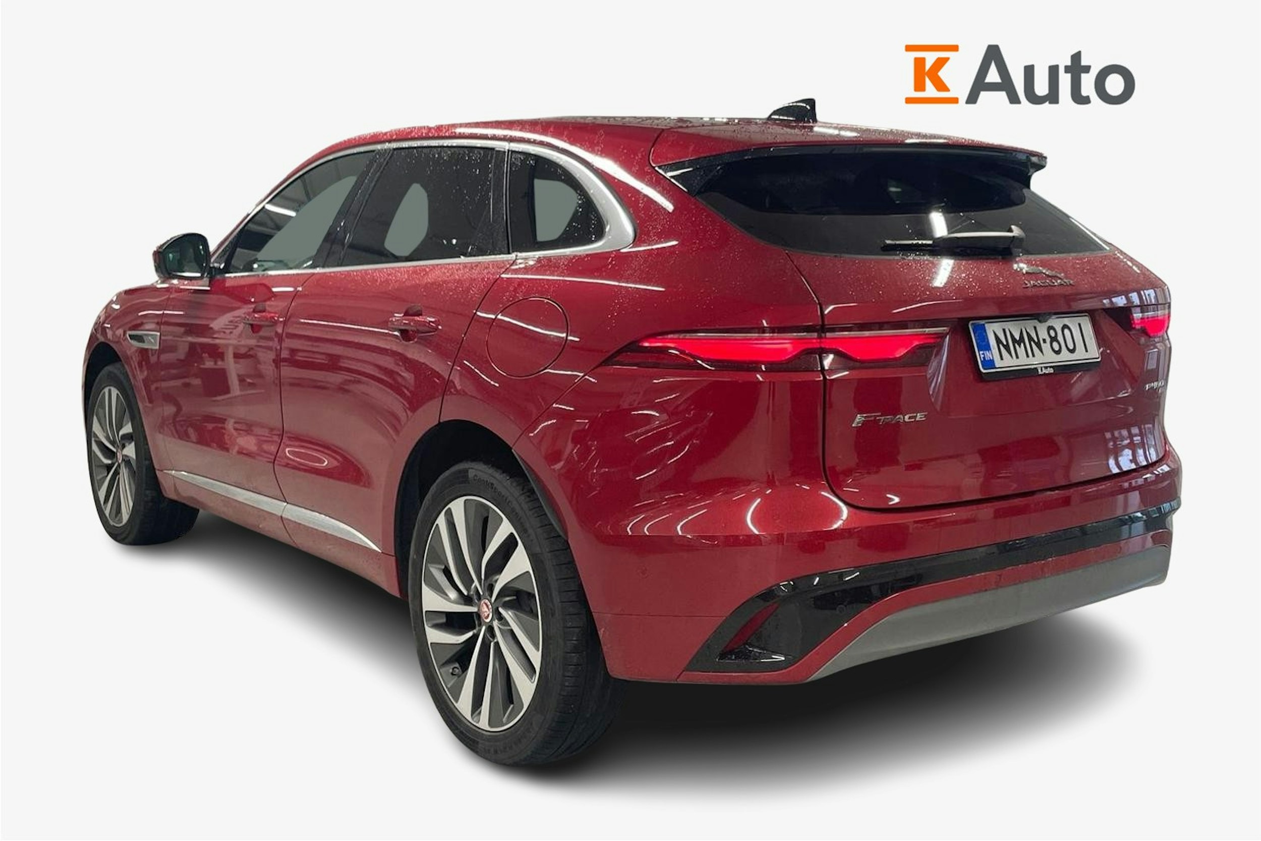 punainen Jaguar F-PACE 2021 kuva 2.