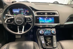 Musta Jaguar I-PACE 2019 kuva 14.