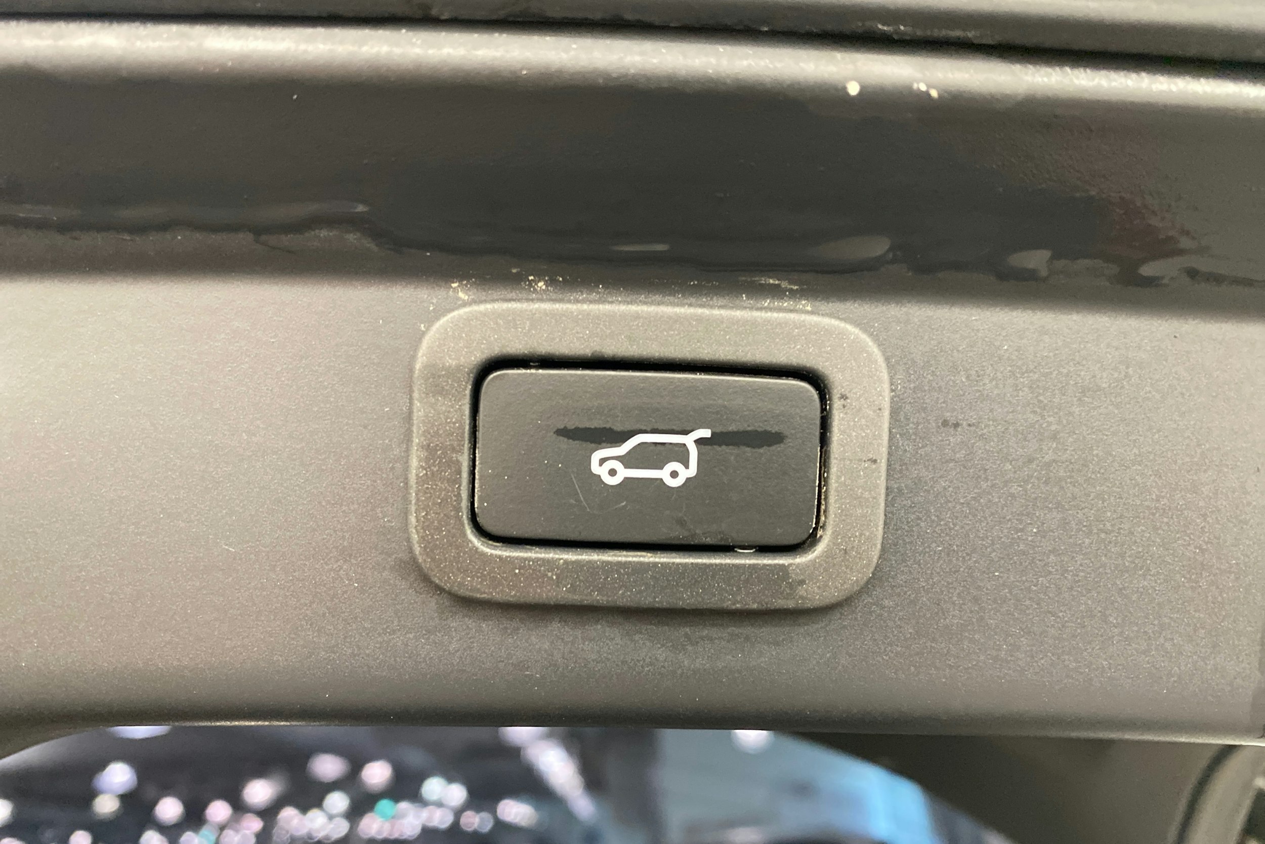 Musta Jaguar I-PACE 2019 kuva 16.