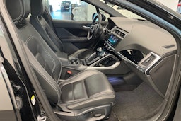 Musta Jaguar I-PACE 2019 kuva 19.