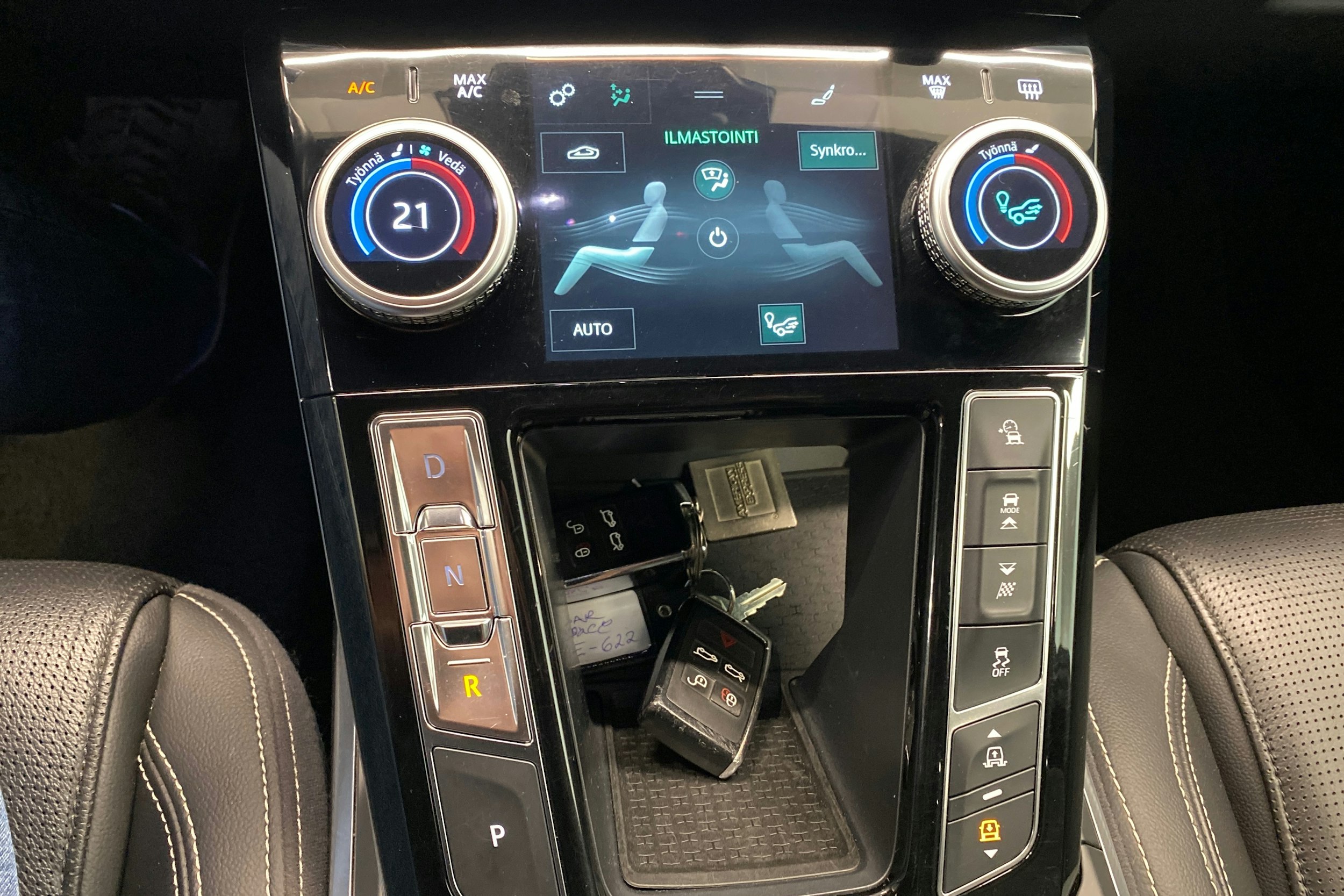 Musta Jaguar I-PACE 2019 kuva 26.
