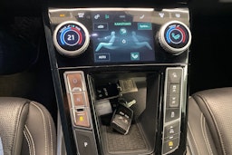 Musta Jaguar I-PACE 2019 kuva 26.