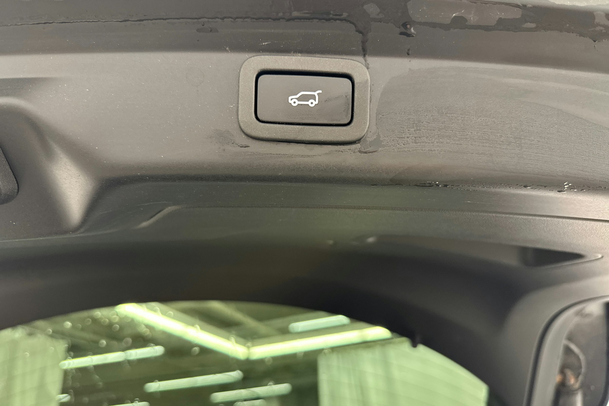 Harmaa Jaguar I-PACE 2019 kuva 14.