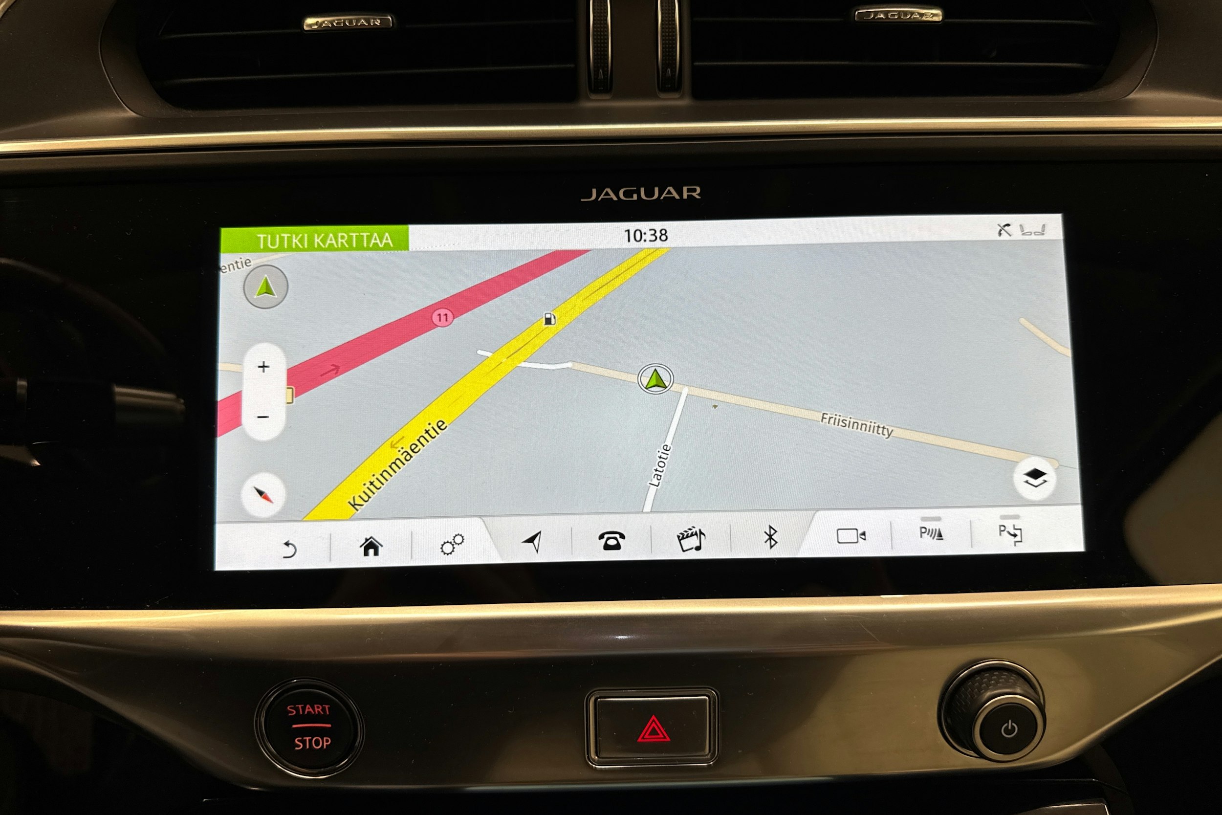 Harmaa Jaguar I-PACE 2019 kuva 19.