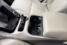 Harmaa Jaguar I-PACE 2019 kuva 23.