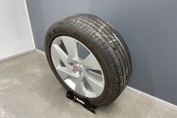 musta Jaguar I-PACE 2020 kuva 14.