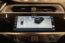 musta Jaguar I-PACE 2020 kuva 22.