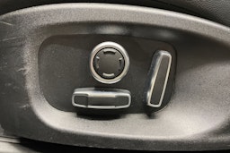 musta Jaguar I-PACE 2020 kuva 29.