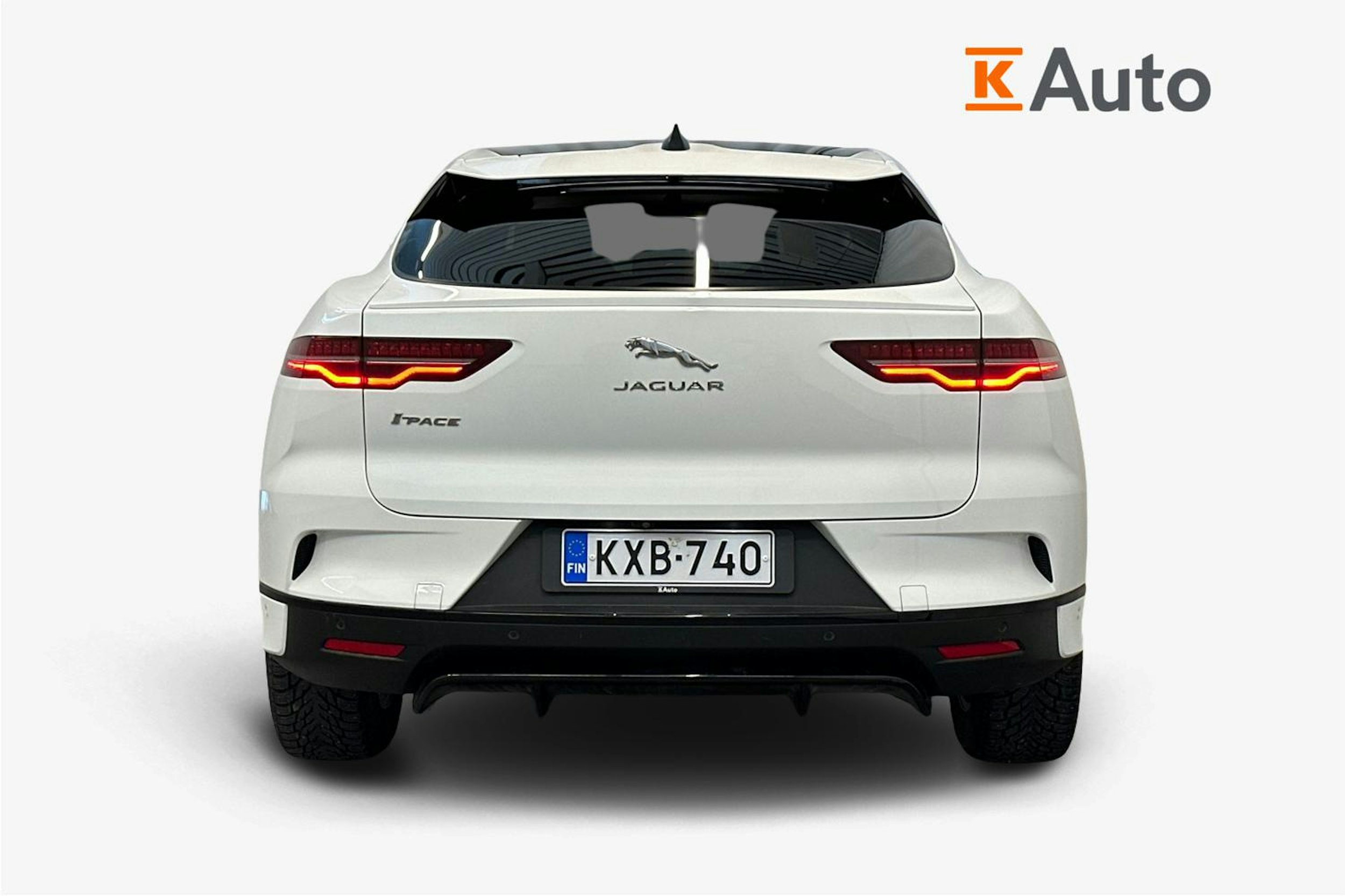 valkoinen Jaguar I-PACE 2021 kuva 3.