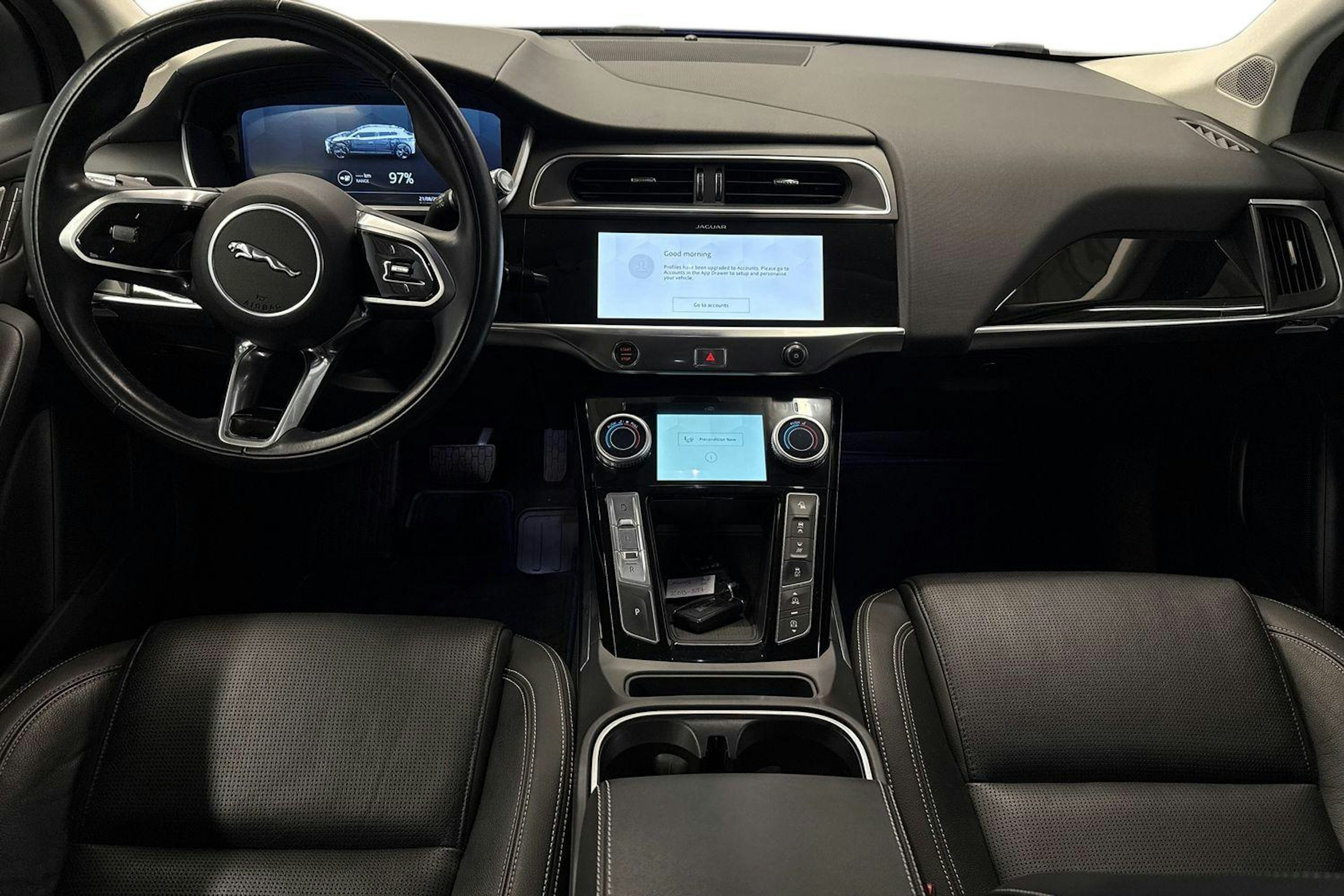 sininen Jaguar I-PACE 2021 kuva 9.