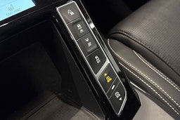 sininen Jaguar I-PACE 2021 kuva 27.