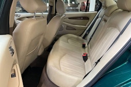 vihreä Jaguar X-Type 2009 kuva 11.