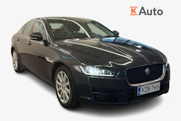 Musta Jaguar XE 2017 kuva 1.