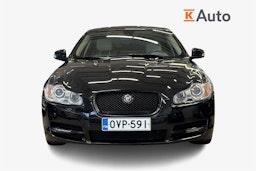 Musta Jaguar XF 2008 kuva 4.