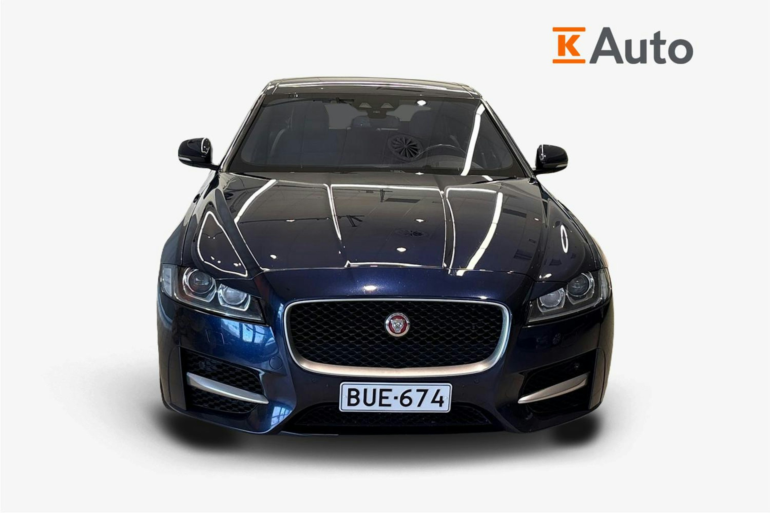 Sininen Jaguar XF 2015 kuva 5.
