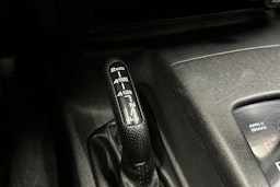 musta Jeep Cherokee 2004 kuva 20.