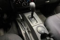 musta Jeep Cherokee 2004 kuva 21.