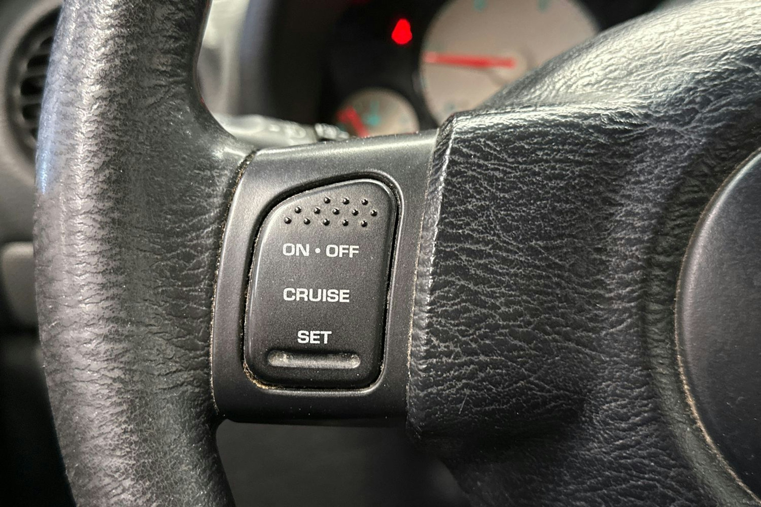 musta Jeep Cherokee 2004 kuva 25.