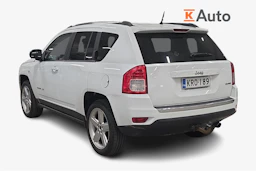 valkoinen Jeep Compass 2012 kuva 2.