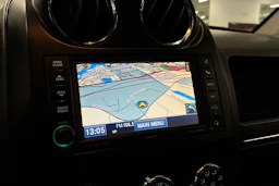 valkoinen Jeep Compass 2012 kuva 21.