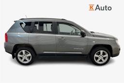 Harmaa Jeep Compass 2012 kuva 5.