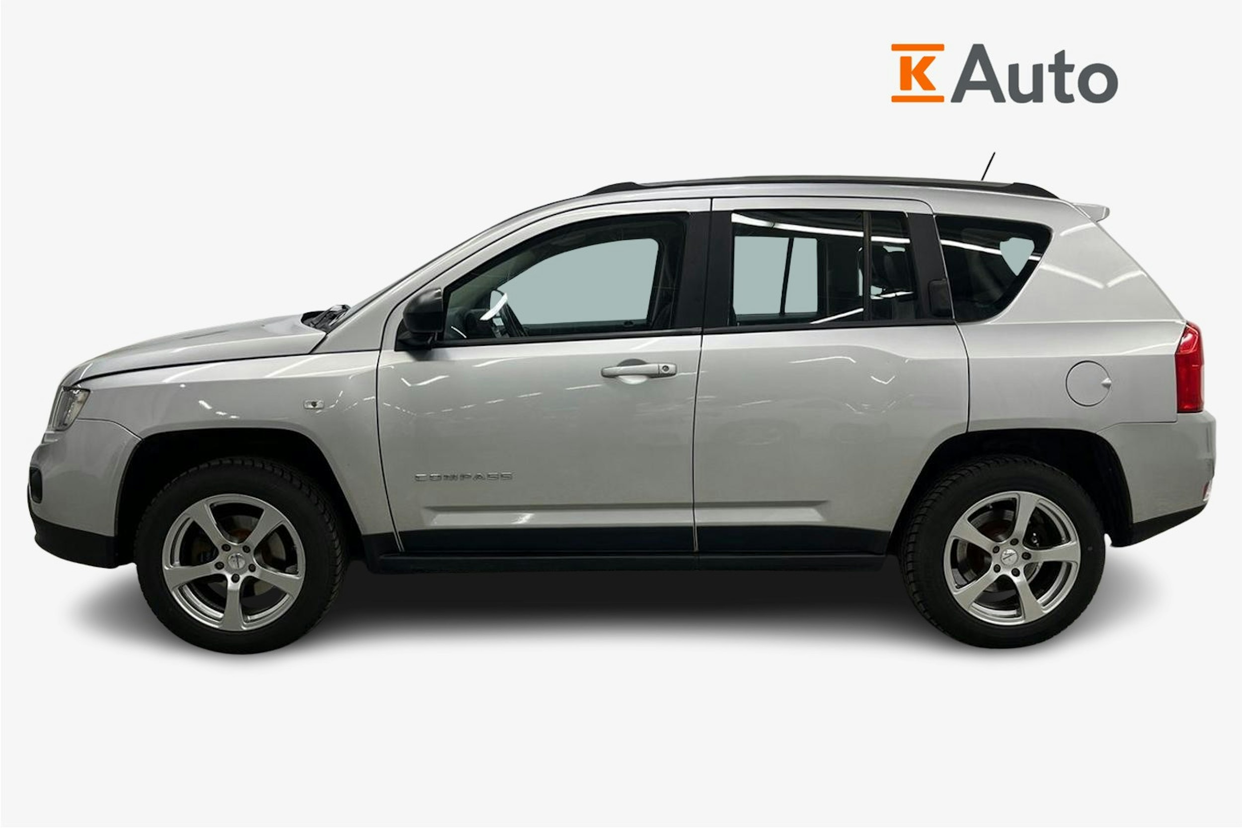 hopea Jeep Compass 2012 kuva 6.