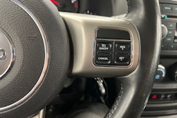 hopea Jeep Compass 2012 kuva 13.