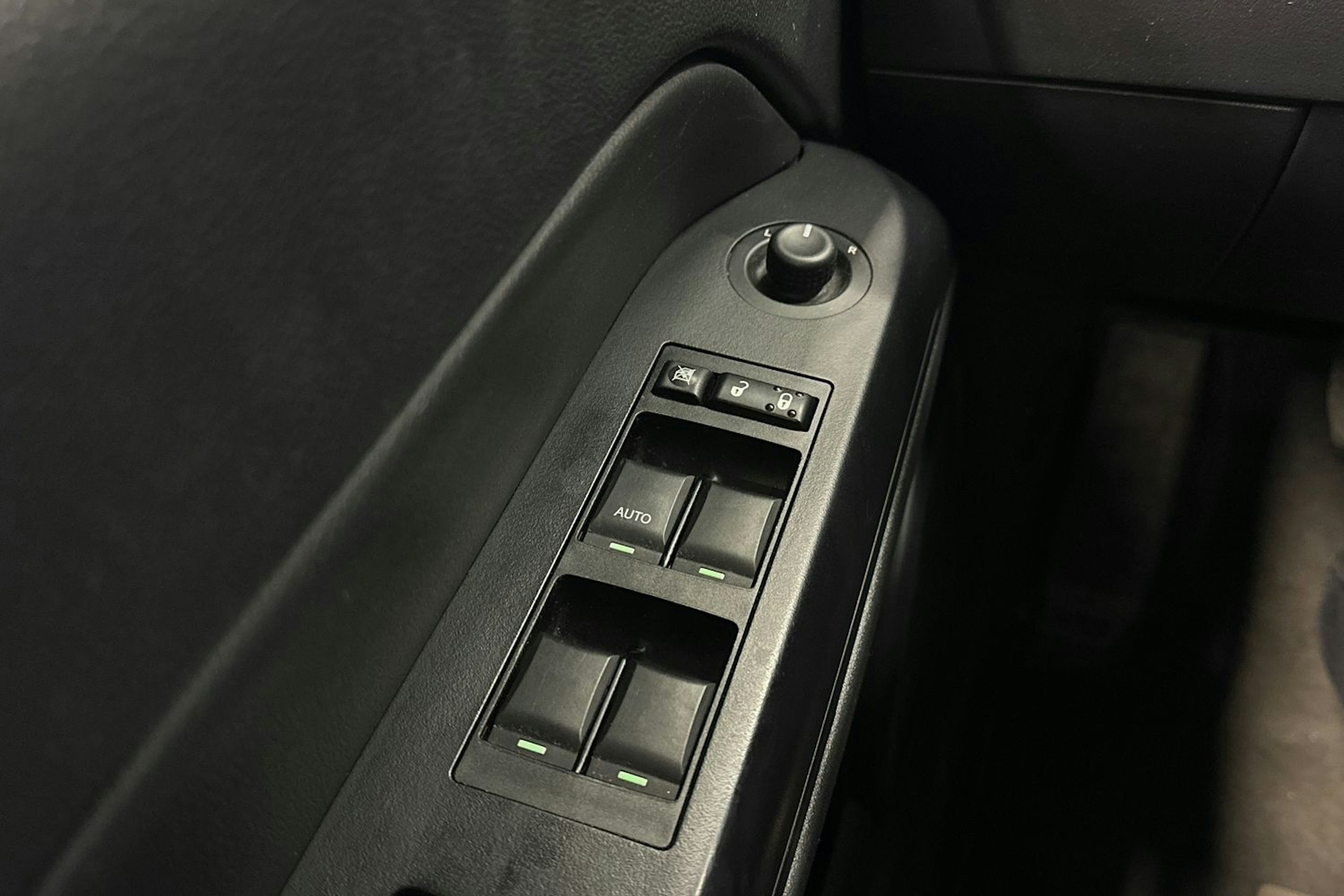 hopea Jeep Compass 2012 kuva 21.