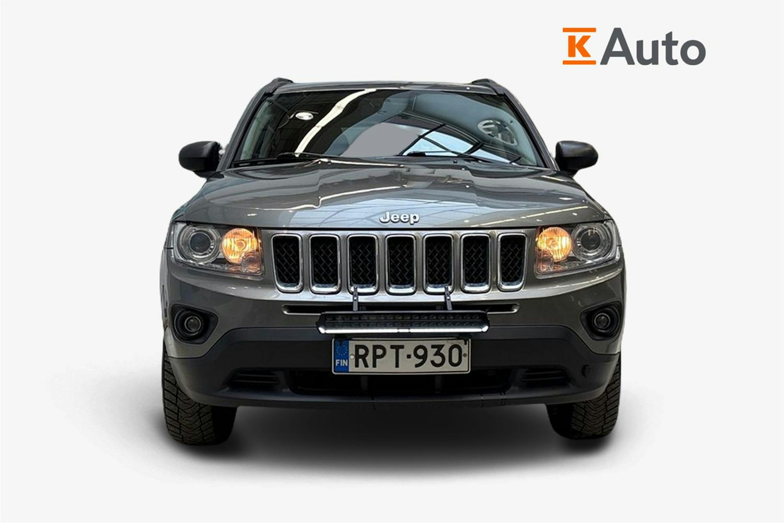 harmaa Jeep Compass 2013 kuva 5.